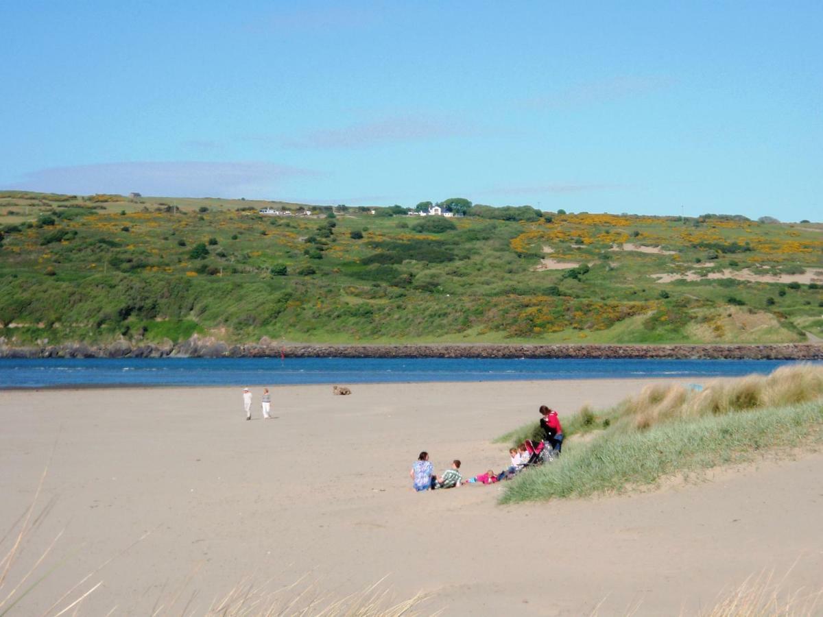 Cardigan Bay Holiday Park Esterno foto