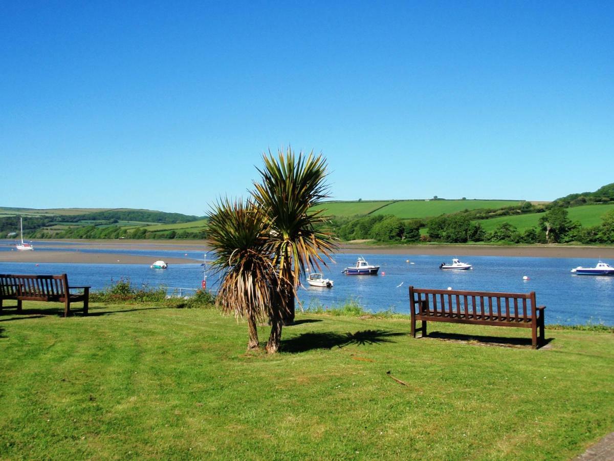 Cardigan Bay Holiday Park Esterno foto