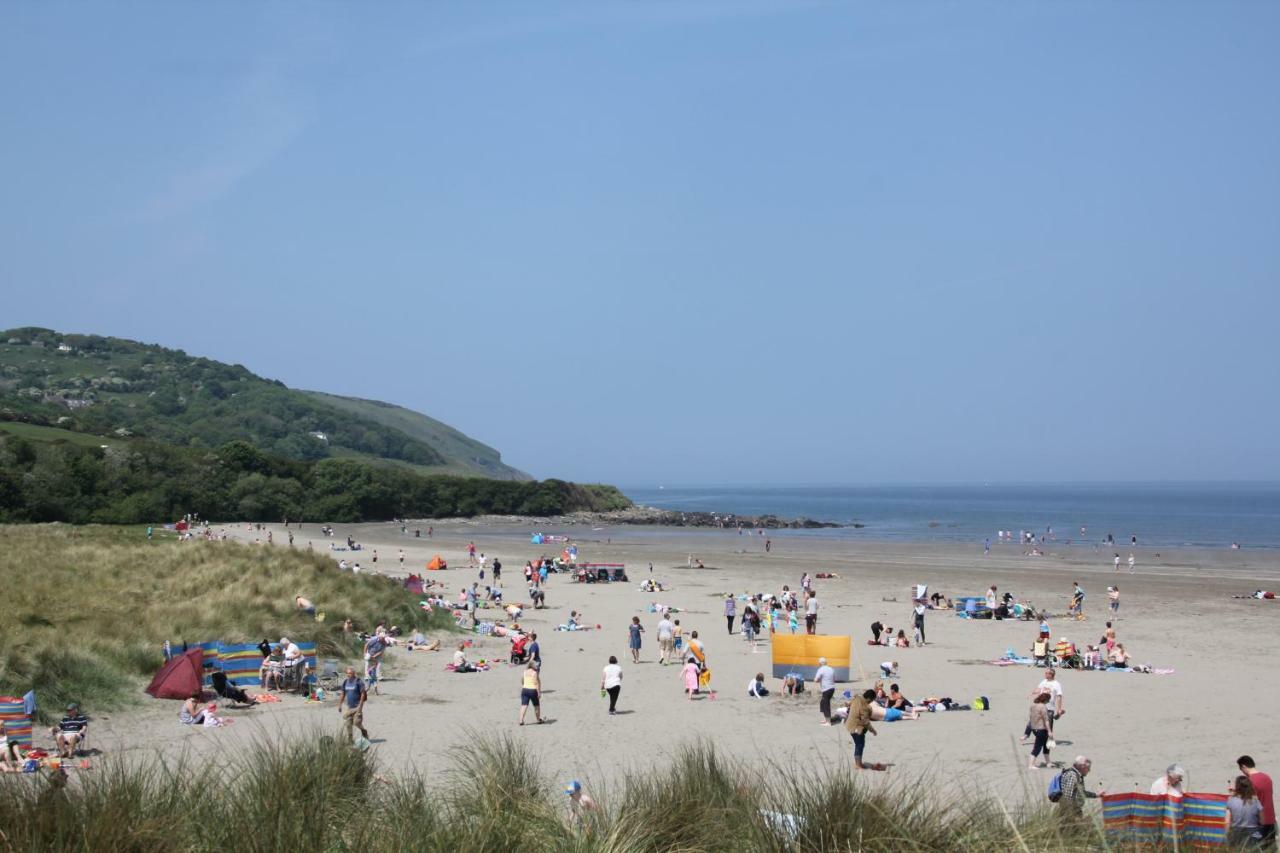 Cardigan Bay Holiday Park Esterno foto